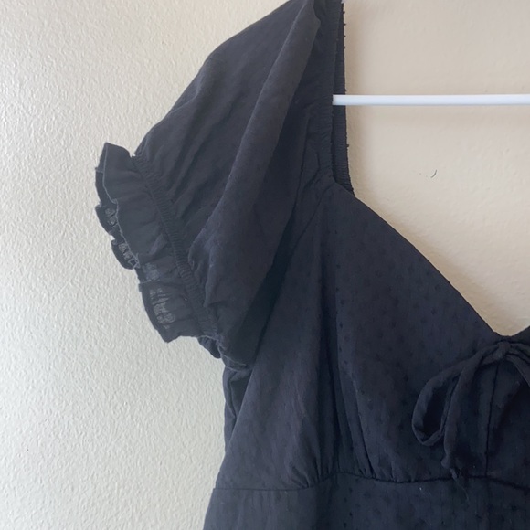 Keyhole Black Mini Dress - Picture 5 of 10